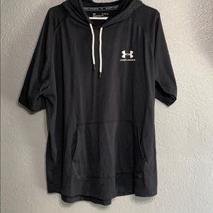 UA hoodie - short sleeve workout